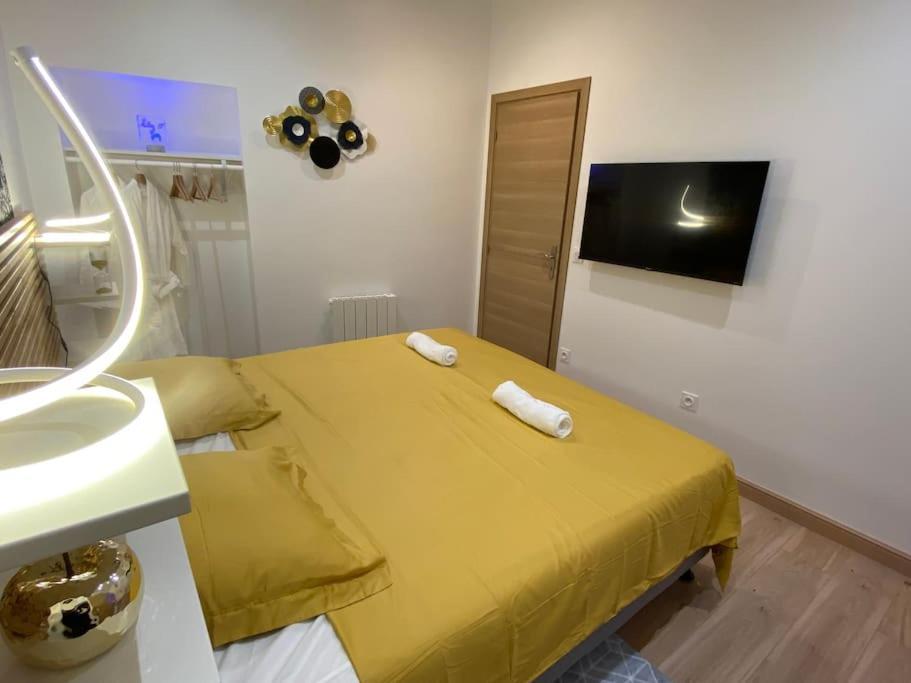 Maison Avec Jacuzzi - Louvres Proche Roissy Cdg - Paris エクステリア 写真