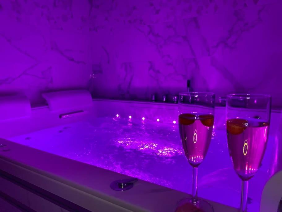 Maison Avec Jacuzzi - Louvres Proche Roissy Cdg - Paris エクステリア 写真